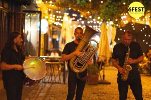 6Fest Пловдив 2022 - Джаз флашмобове на Марица Брас Бенд. Фотограф: 6Fest